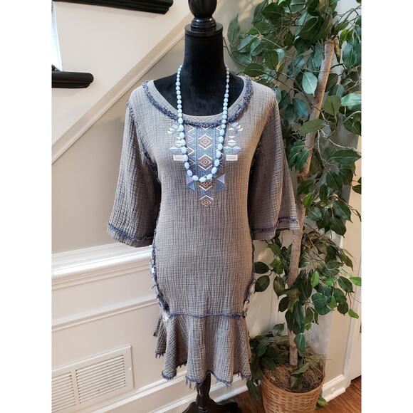 POL Mini Dress Women's Size Medium Gray Geo Print Gauze 3/4 Sleeve Round Neck - Picture 1 of 10